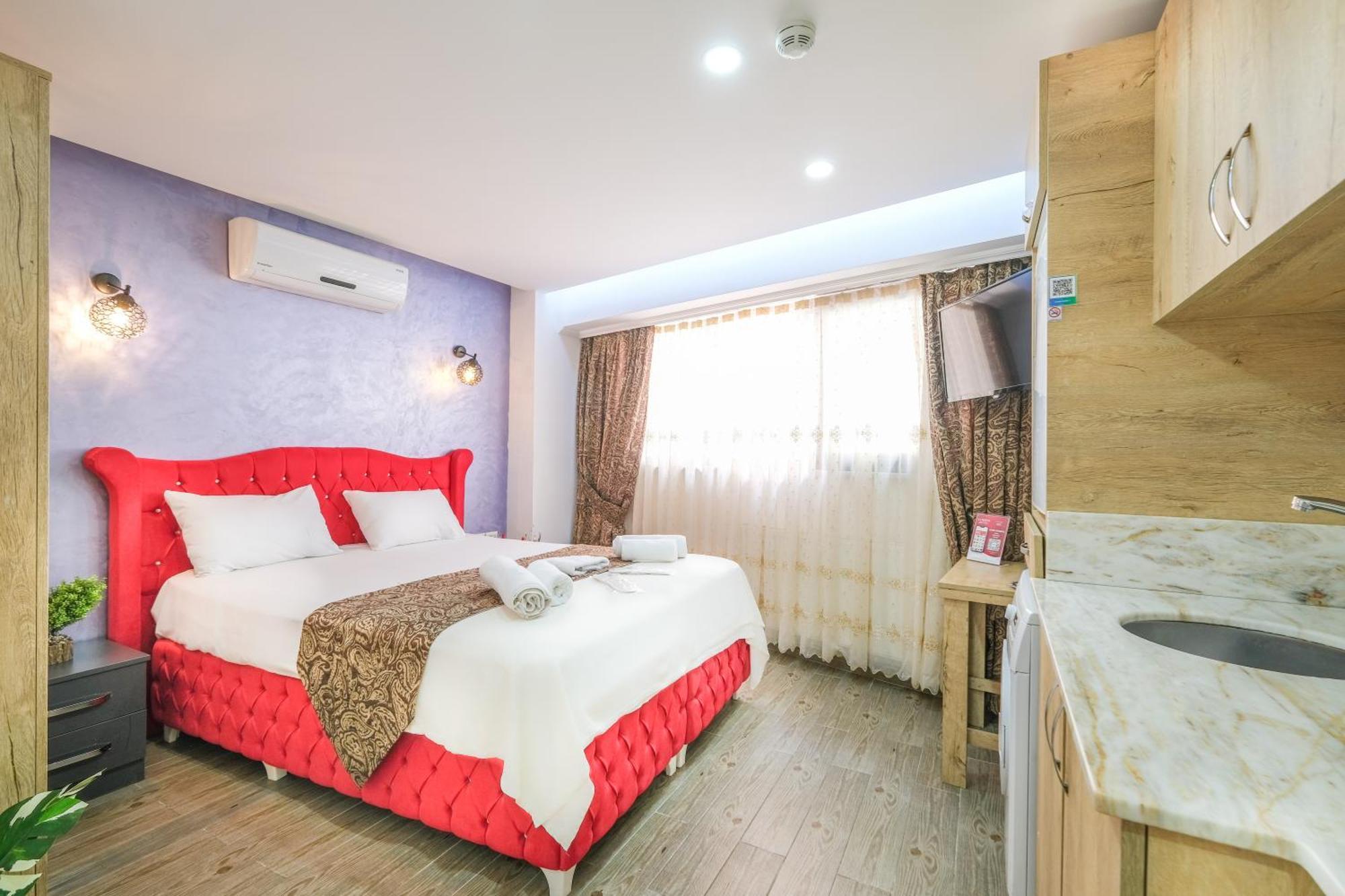 מלון Loren Hotel&suites 3*