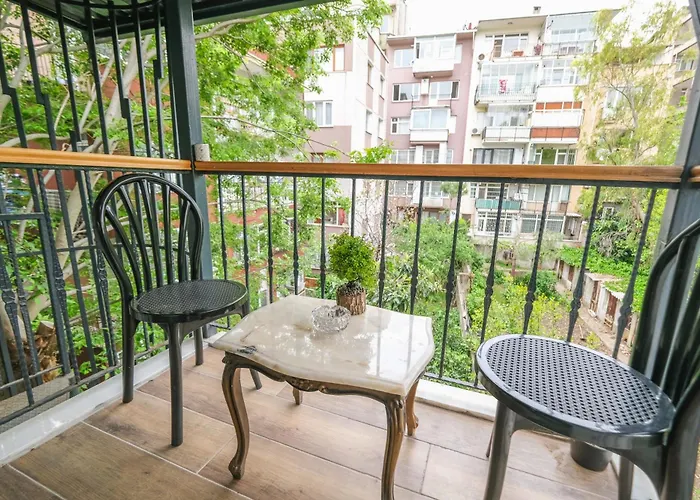 Loren Hotel&Suites
