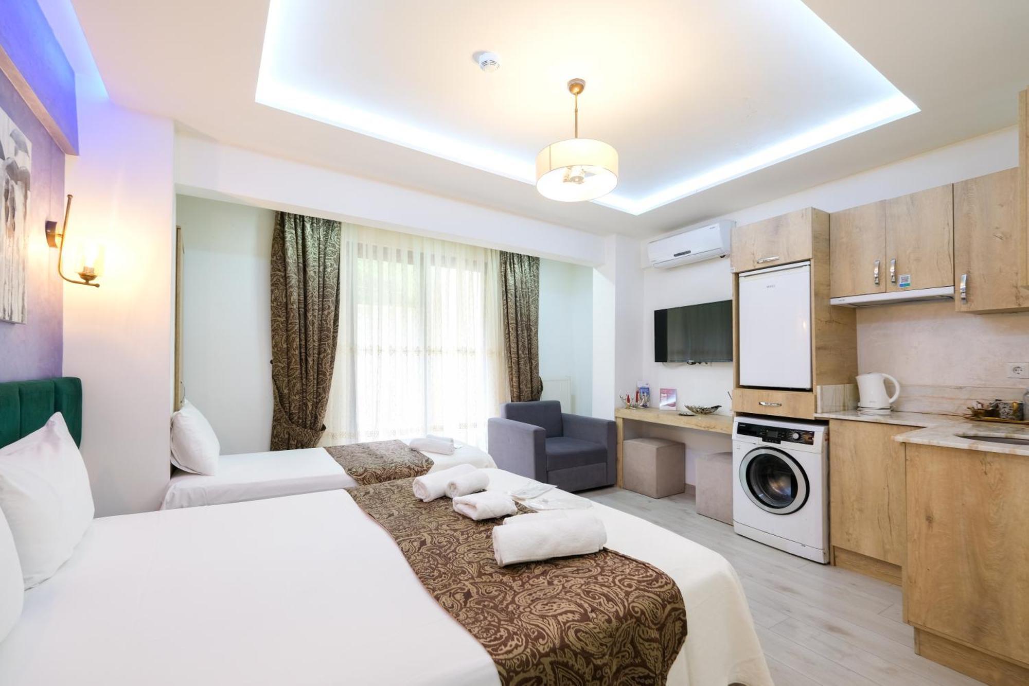 Отель Loren Hotel&suites 3*